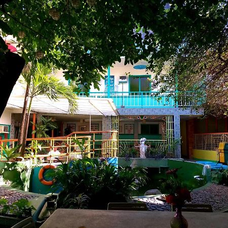 Park Vil-La Apartelle เกซอนซิตี้ ภายนอก รูปภาพ