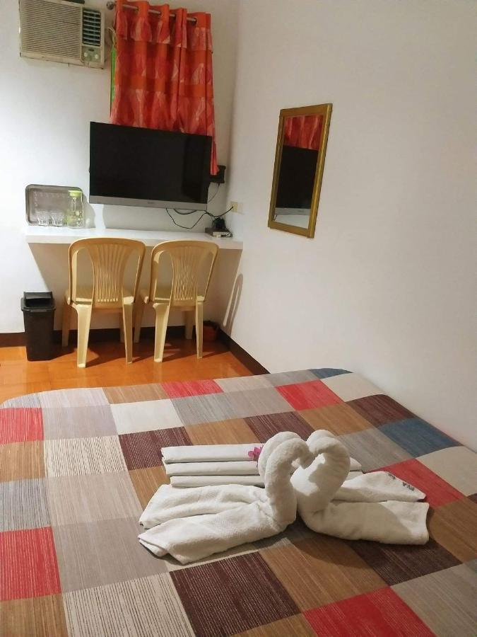 Park Vil-La Apartelle เกซอนซิตี้ ภายนอก รูปภาพ
