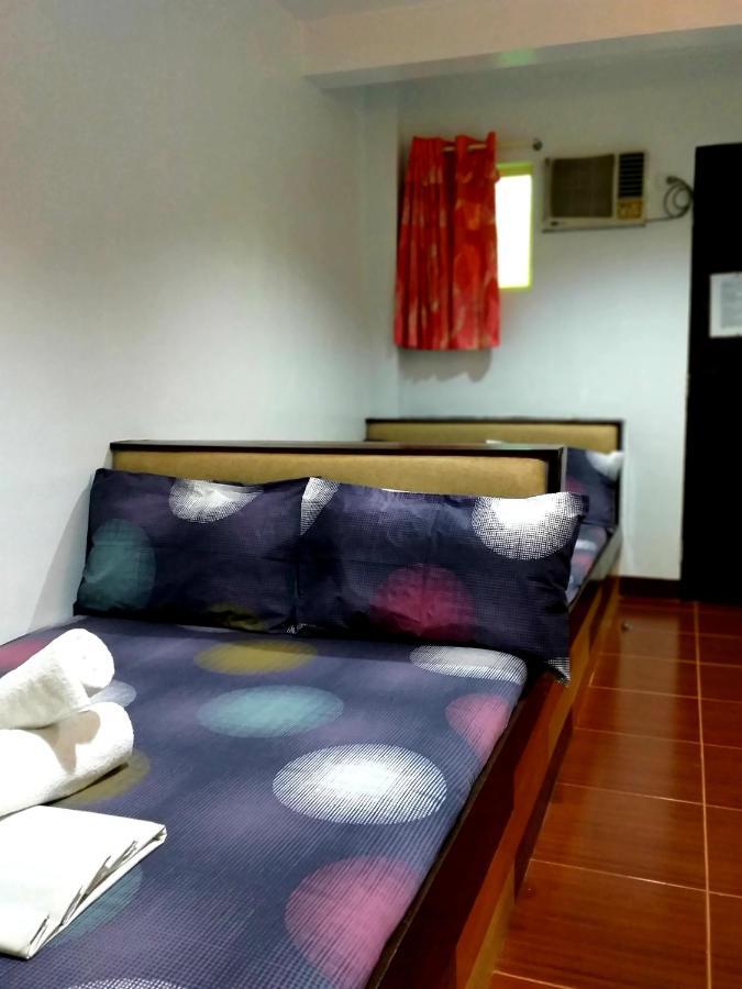 Park Vil-La Apartelle เกซอนซิตี้ ภายนอก รูปภาพ