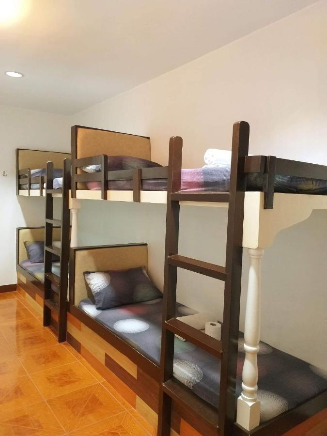 Park Vil-La Apartelle เกซอนซิตี้ ภายนอก รูปภาพ