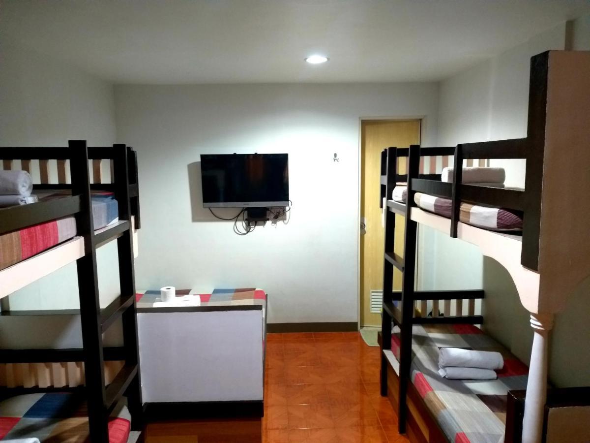 Park Vil-La Apartelle เกซอนซิตี้ ภายนอก รูปภาพ